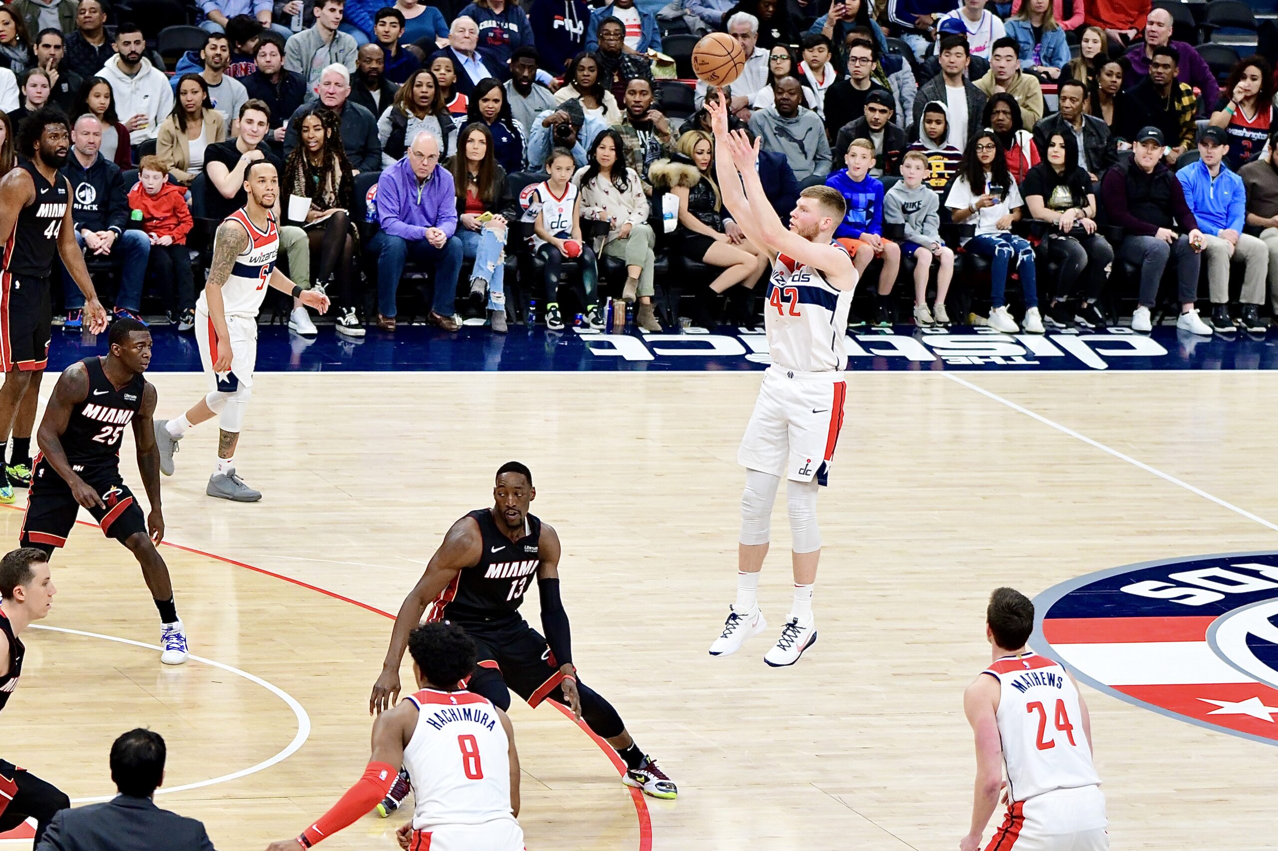File:Wizards Davis Bertans deep.jpg - Wikimedia Commons